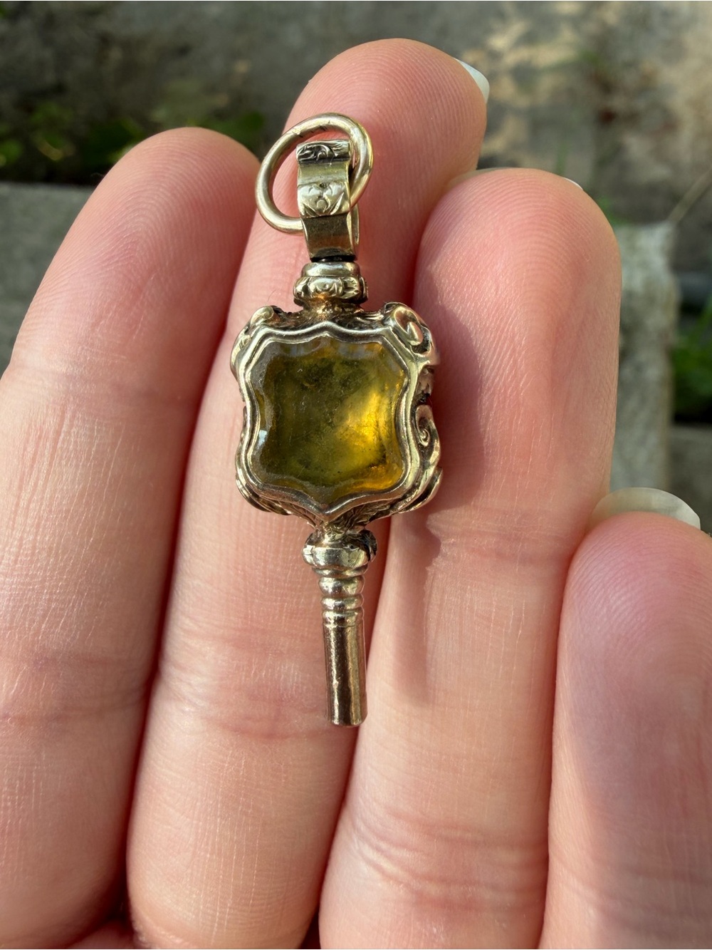Antique 9kt Gold Watch Fob Key Pendant